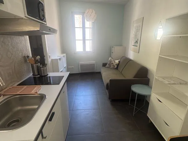 Apt 20m2 montpellier centre meuble