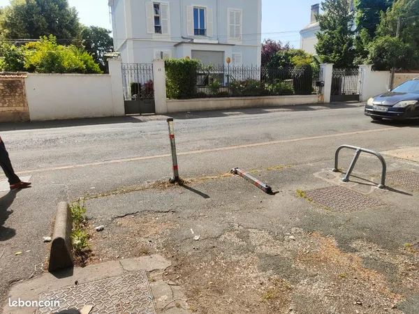 Place de stationnement parking Melun gare 3min à pied 🔐