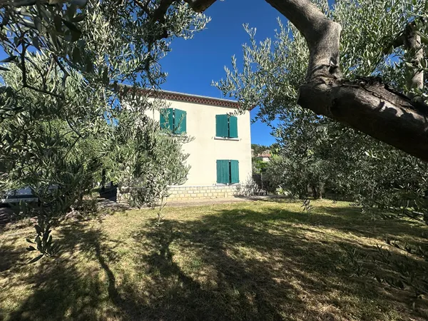 Maison 6 pièces 114 m²