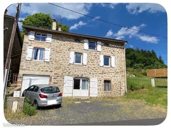 Hôtellerie et restauration Vente Le Monastier-sur-Gazeille 6p 90m² 299000€
