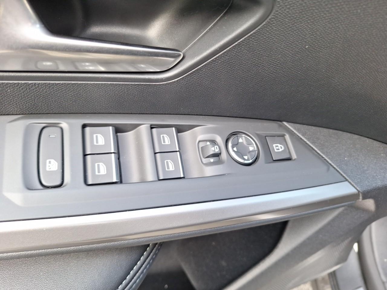 Peugeot 3008 1.2 hybrid 145ch gt e-dcs6 — photo 12