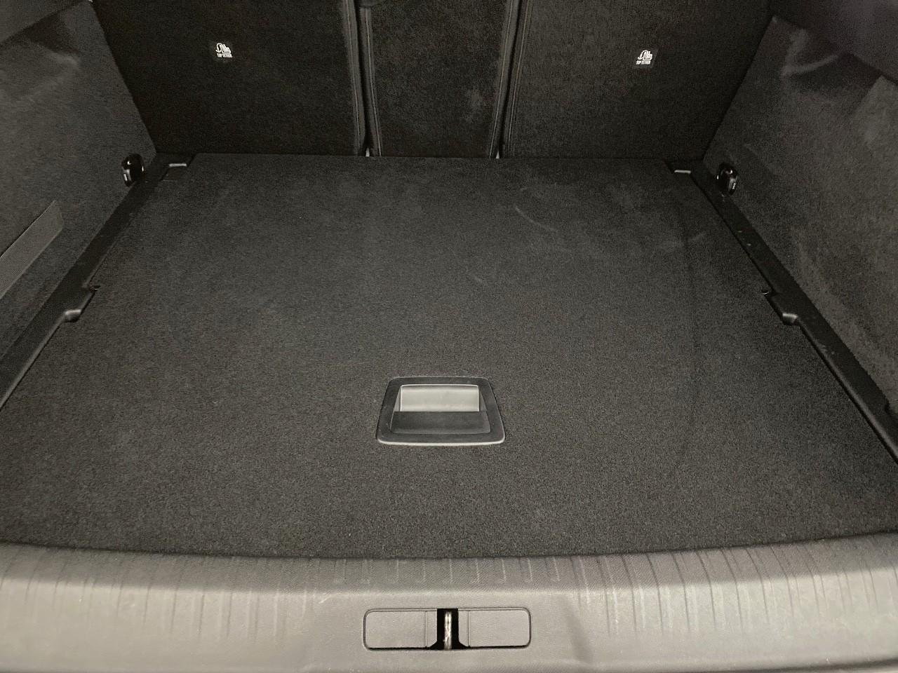 Peugeot 3008 electrique 210 ch 73 kwh gt — photo 6