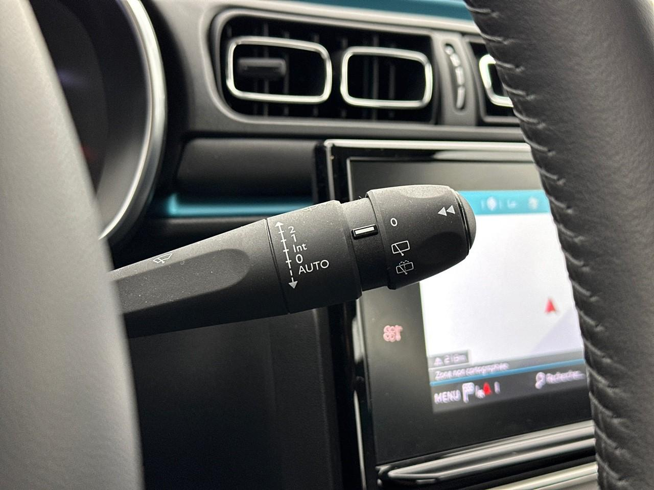Citroën C3 puretech 110 s&s eat6 shine — photo 20