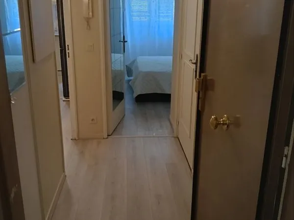 T2 meublé refait à neuf - 40 m² - Balcon - Métro Pointe du Lac »
