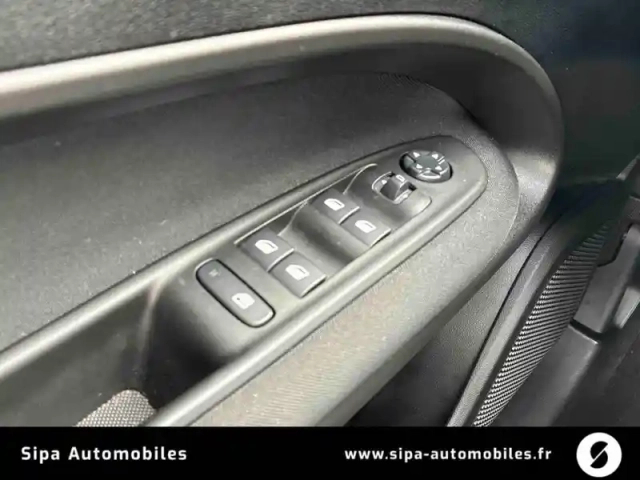 Fiat 600 1.2 hybrid 100ch dct6 — photo 29