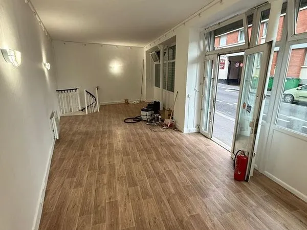 Boutique 70 m² PARIS