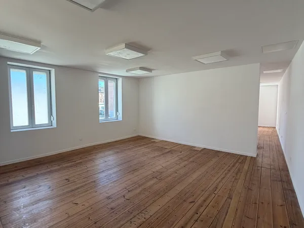 Vends local commercial - 130m²