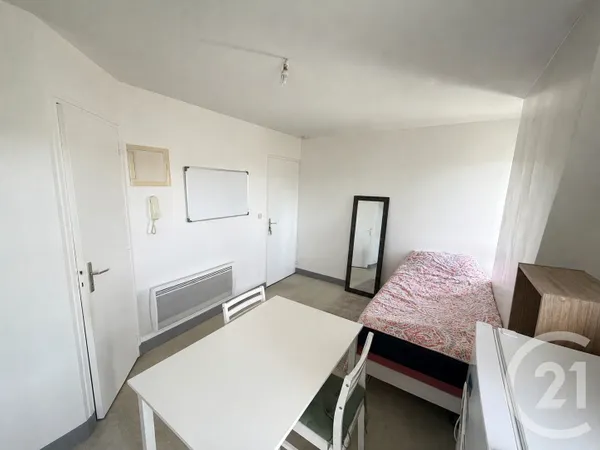 Appartement 1 pièce 16 m²