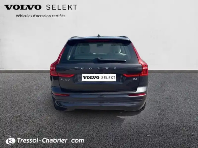 Volvo Xc60 b4 (diesel) 197 ch geartronic 8 momentum business — photo 4
