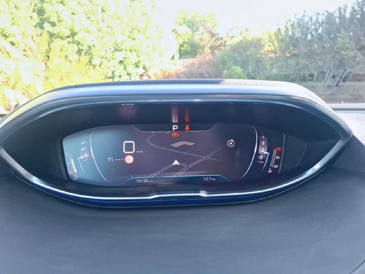 Peugeot 5008 1.5 bluehdi 130ch s&s allure eat8 — photo 13