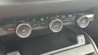 Citroen C4 PureTech 130ch S&S Feel Pack EAT8 — photo 15