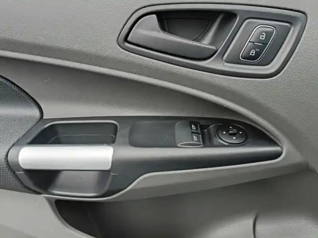 Ford Transit Connect fourgonnette l1 1.0e 100ch trend — photo 6