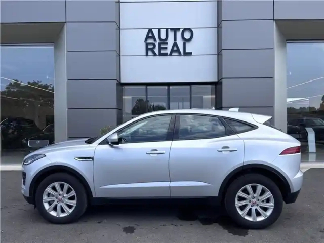Jaguar E-Pace 2.0 d - 150 ch awd bva — photo 6
