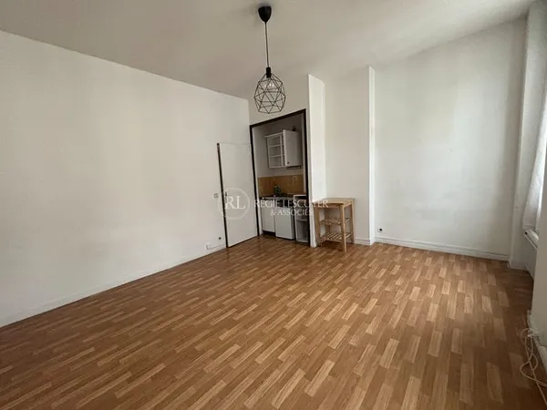 T1 -RUE PROFESSEUR WEILL - 69006 LYON