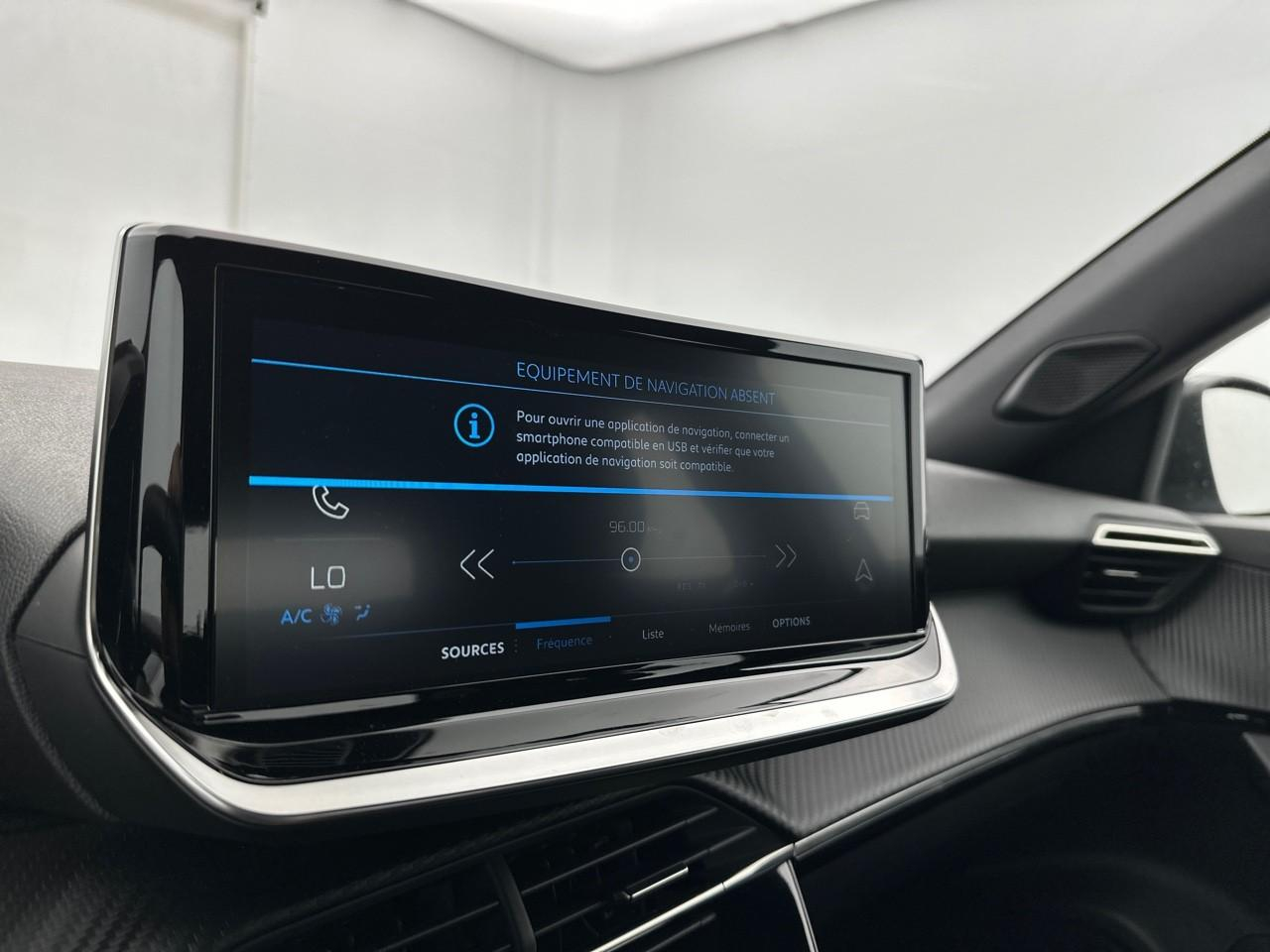 Peugeot 2008 100 s&s bvm6 style — photo 13