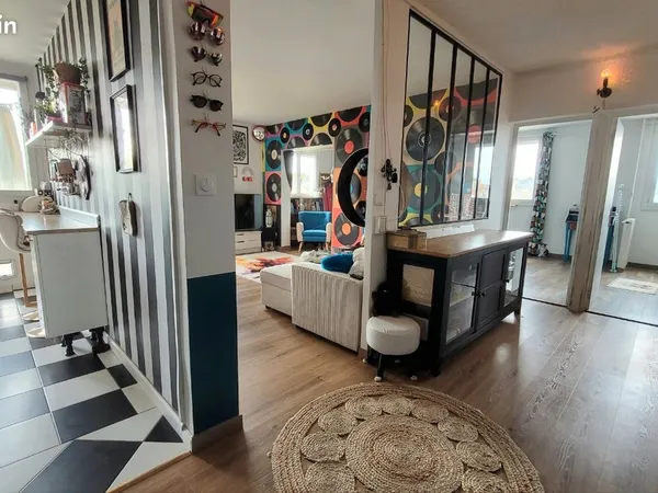 Appartement avec balcon, vue cathédrale, quartier Saint Arigle