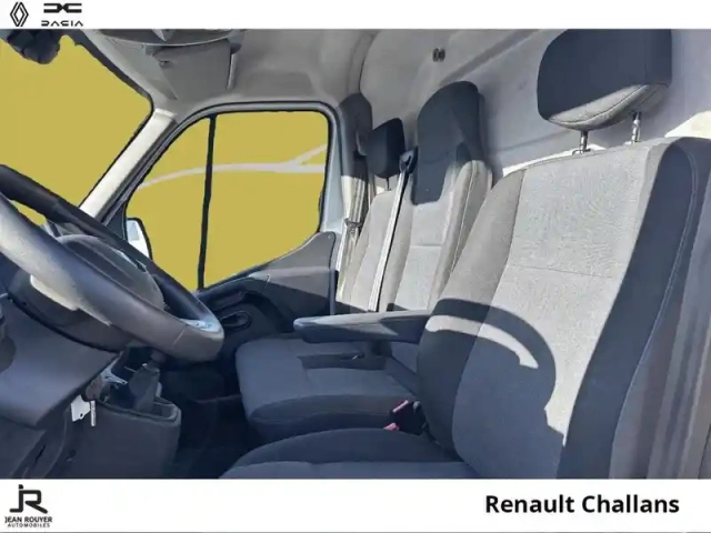 Renault Master fg f3300 l1h1 2.3 blue dci 135ch grand confort euro6 — photo 3
