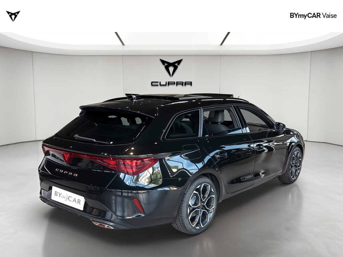 Cupra Leon Sportstourer eHybrid 204 ch DSG6 — photo 5