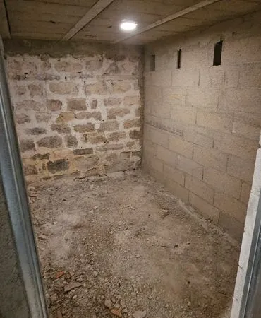 Cave sèche 5m² Paris 10e - Sécurisée - Accès 24h/24