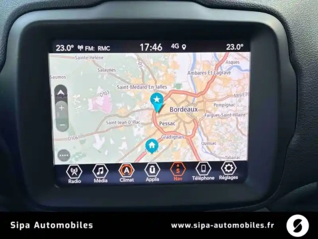 Jeep Renegade 1.3 turbo t4 240 ch phev at6 4xe eawd — photo 16