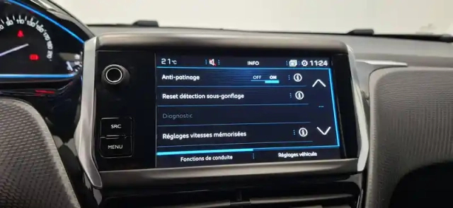 Peugeot 2008 1.2 puretech 110ch s&amp;s eat6 — photo 31