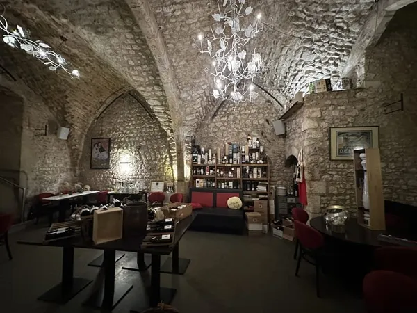 Bail d'un Restaurant Atypique - lieu Historique - Orléans centre ancien