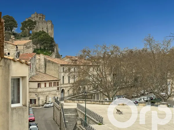 Appartement 1 pièce 65 m²