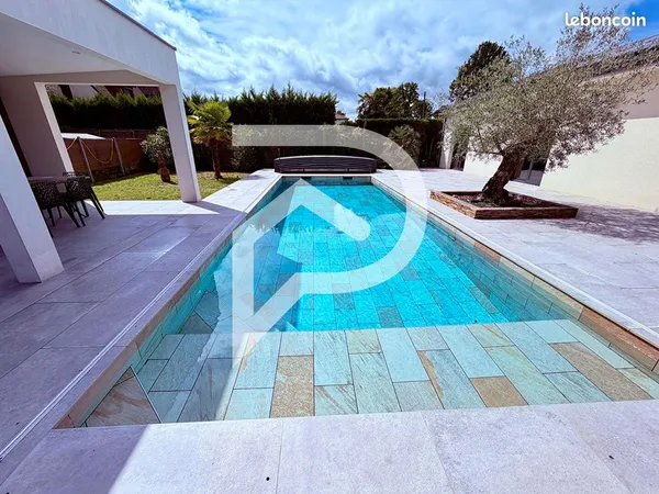 Pavillon 5 pièces 143 m²