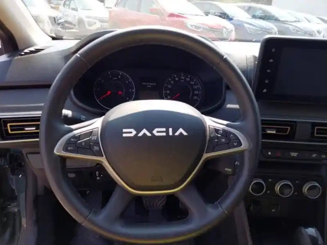 Dacia Sandero tce 90 cvt — photo 11