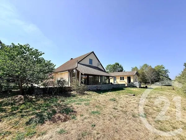 Maison 4 pièces 192 m²