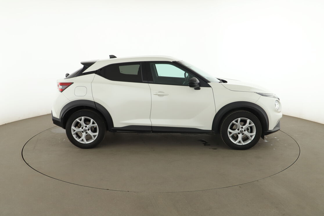 Nissan Juke 1.0 DIG-T N-Connecta DCT — photo 6