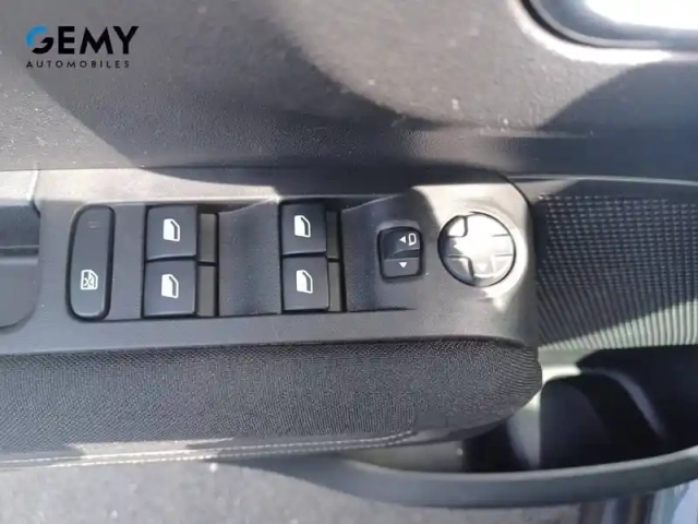 Citroën C3 Aircross bluehdi 120 s&amp;s eat6 — photo 12