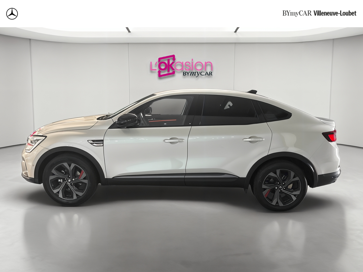 Renault Arkana E-Tech 145 - 21B — photo 2