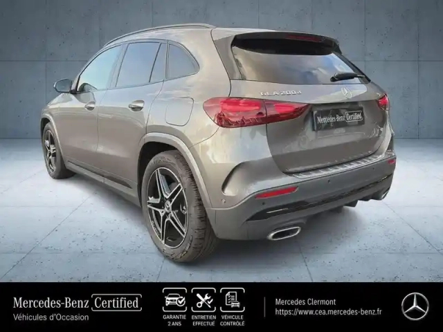 Mercedes Gla 200 d 150ch amg line 8g-dct — photo 3