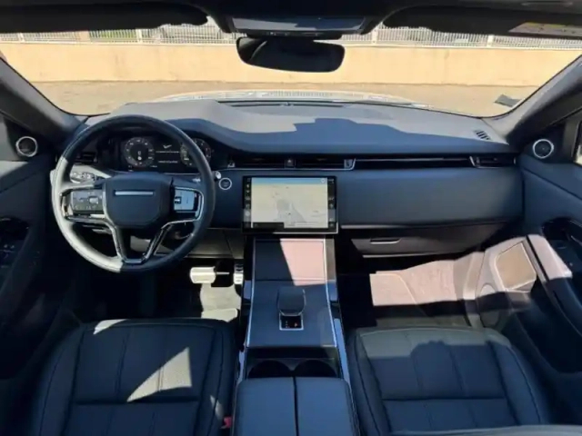 Land Rover Range Rover evoque 1.5 p270e phev 269ch dynamic hse — photo 12