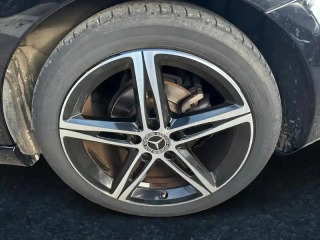 Mercedes Classe A 180 d 116ch amg line 7g-dct — photo 28