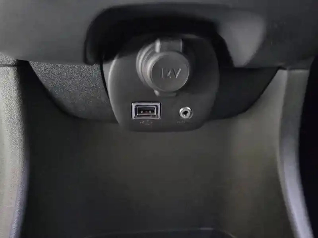 Toyota Aygo 1.0 vvt-i — photo 26