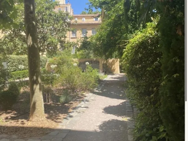 Studio rue de l'Opéra équipé dans résidence de prestige
