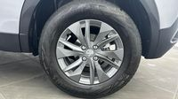 Peugeot 2008 1.2 PureTech 100ch S&S Style — photo 11