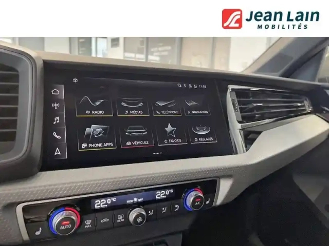 Audi A1 sportback 30 tfsi 116 ch s tronic 7 — photo 15