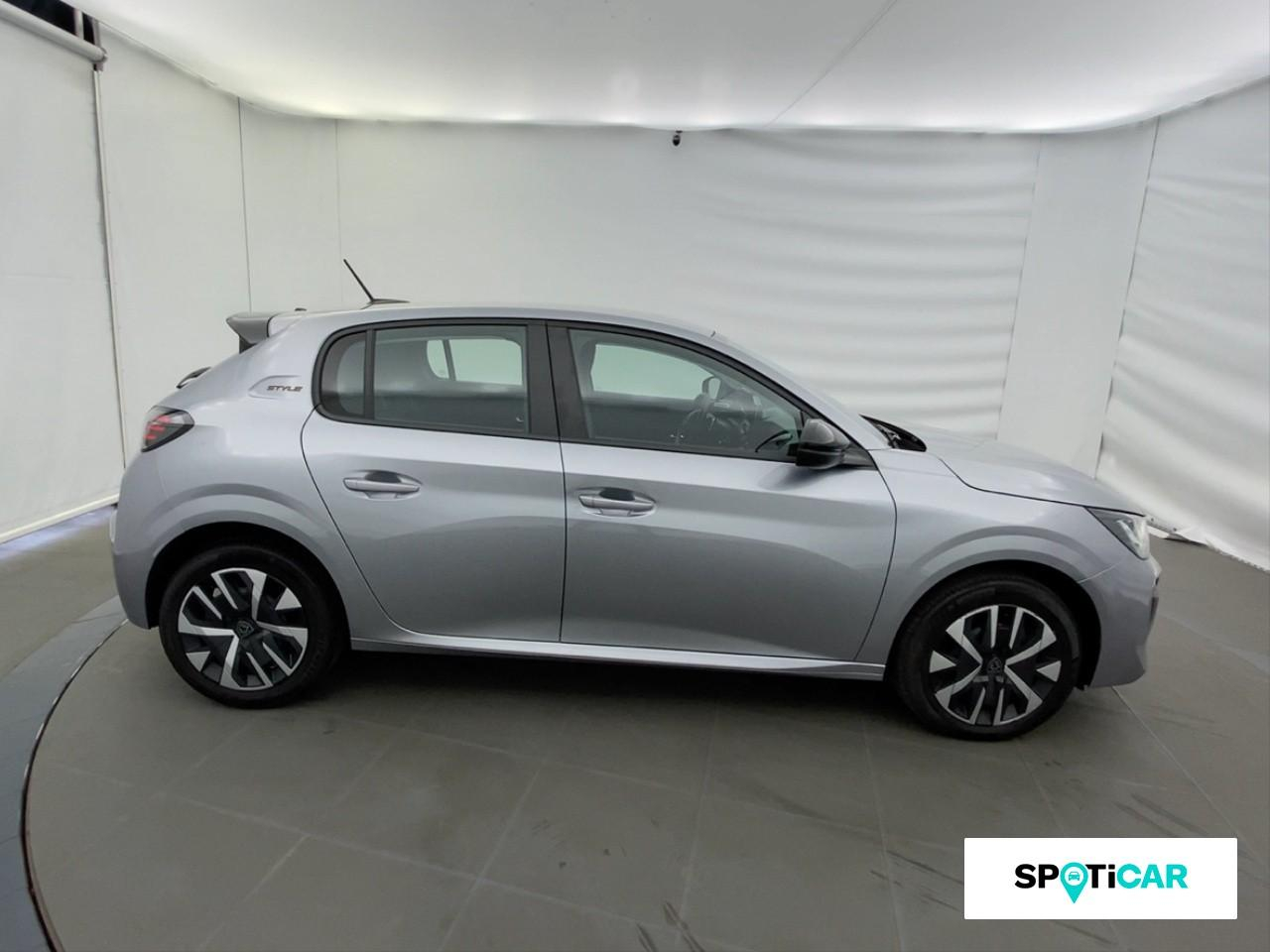 Peugeot 208 1.2 hybrid 110ch style e-dcs6 — photo 4