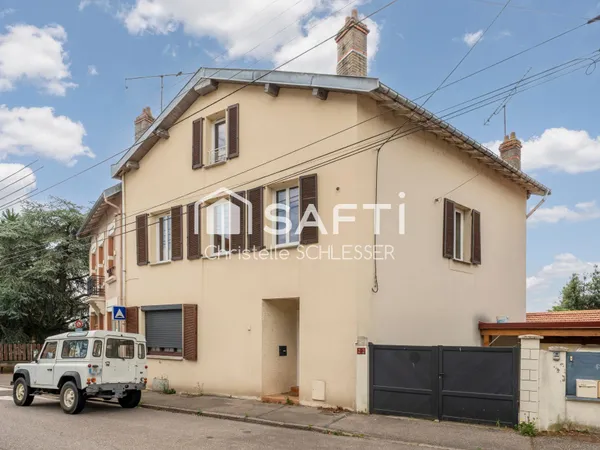 Grand Triplex de caractère avec cave de 131,38 m2 - Idéal investisseur ou famille