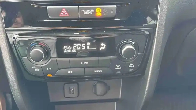 Suzuki Vitara 1.4 boosterjet hybrid — photo 65