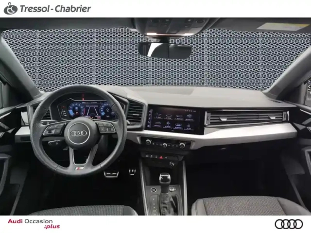 Audi A1 sportback 30 tfsi 110 ch s tronic 7 — photo 10