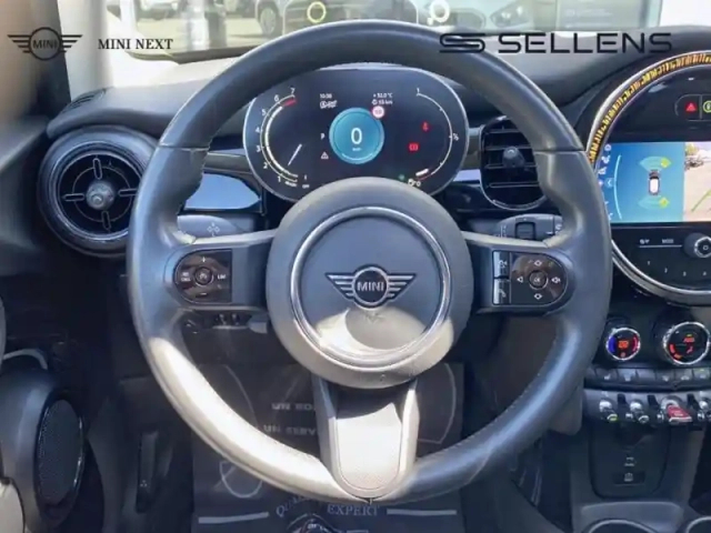 Mini Mini 5 portes cooper 136ch edition premium plus bva7 — photo 8
