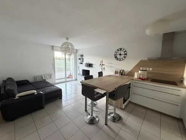À louer - T2 meublé de 40 m2 avec balcon de 6 m2
