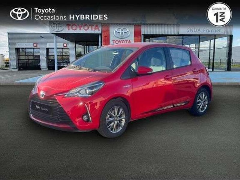 Toyota YARIS Toyota Yaris 100h Dynamic 5p — photo 1