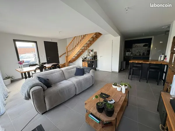 Maison Location Grandchamps-des-Fontaines 4p 91m² 1200€