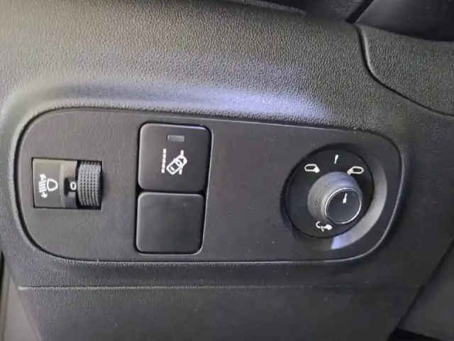 Citroën C3 bluehdi 100 s&amp;s bvm6 auto ecole — photo 23
