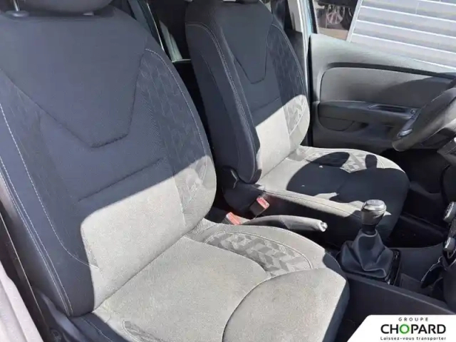 Renault Clio tce 90 — photo 13